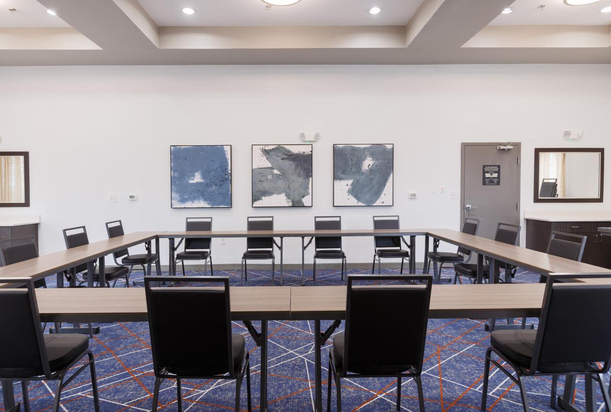 Candlewood Suites San Marcos By Ihg Экстерьер фото